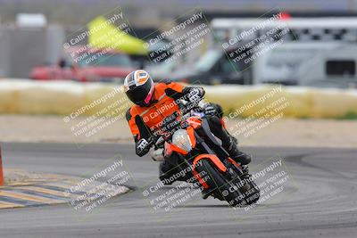 media/Jan-15-2023-SoCal Trackdays (Sun) [[c1237a034a]]/Turn 2 Set 2 (1155am)/